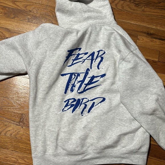 UofDelaware Light Gray Hooded Sweatshirt - Picture 2 of 2